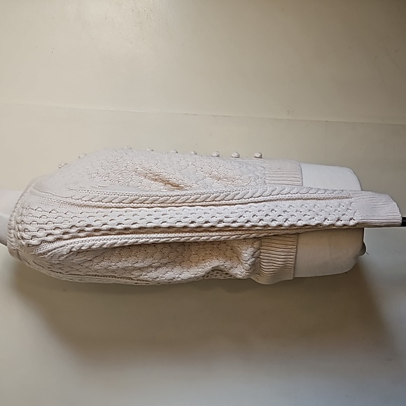 J.Crew Cream Lambswool Blend Sweater Popcorn Cable Knit Size Medium - Picture 4 of 13